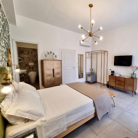 Dimora Giusti Bed & Breakfast Lecce Dış mekan fotoğraf