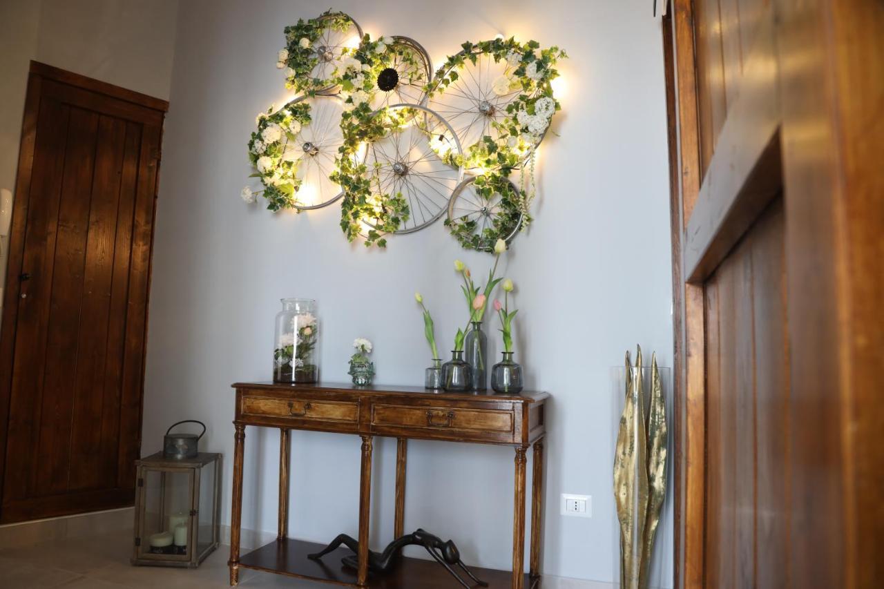 Dimora Giusti Bed & Breakfast Lecce Dış mekan fotoğraf