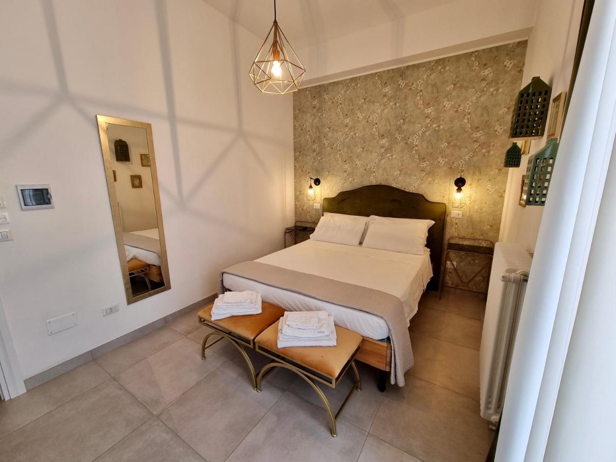 Dimora Giusti Bed & Breakfast Lecce Dış mekan fotoğraf